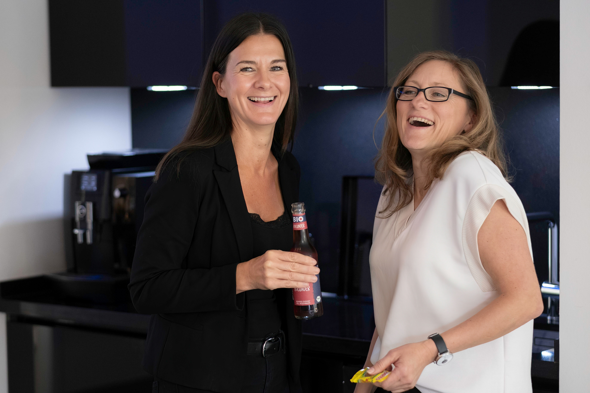 Jobs Minijob Content Creator/Werkstudent (m/w/d) Düsseldorf - Mitarbeiter der Kanzlei Lieske & Partner